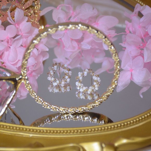 NEW 14K Gold Plated Diamond Bead Circle Stud Earrings - Picture 5 of 5